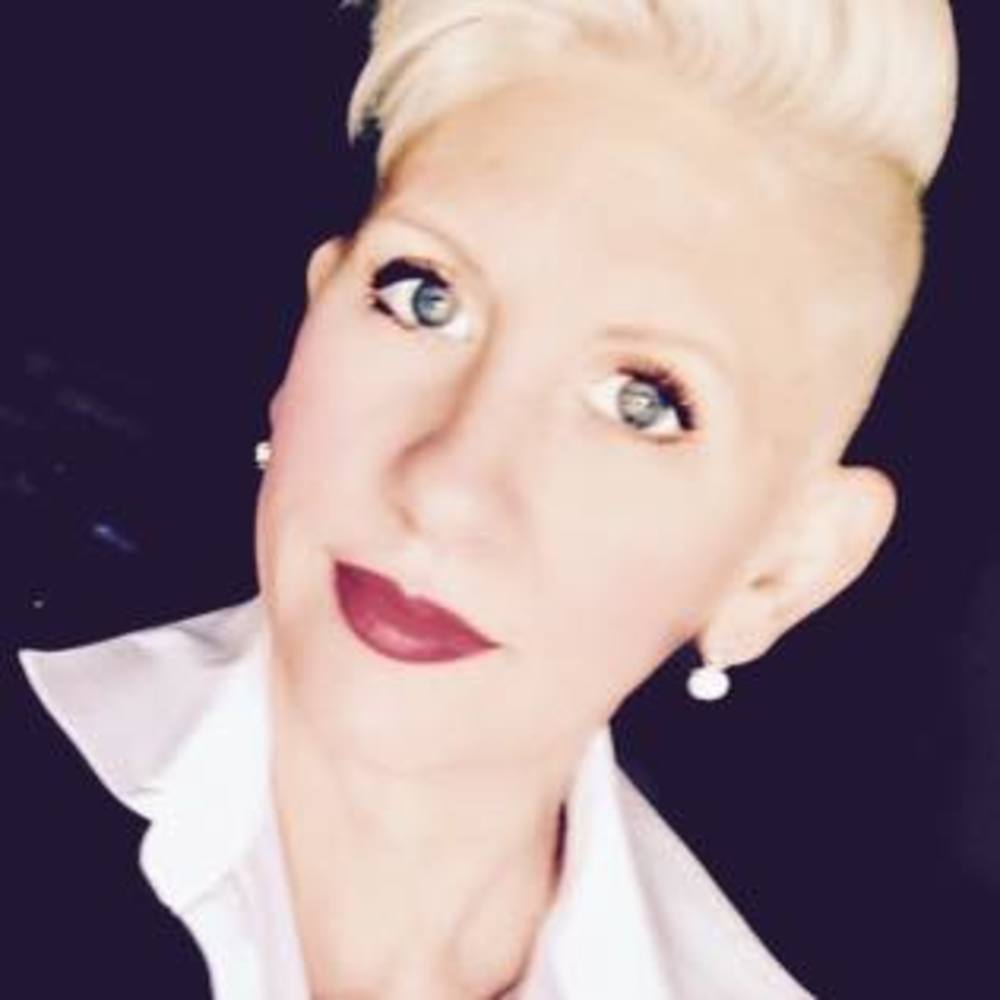 Meet your Posher, Naomi